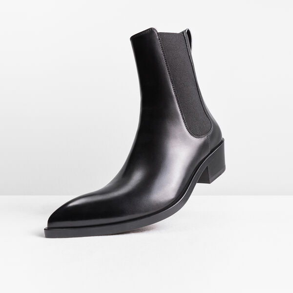 MEN'S SHOES